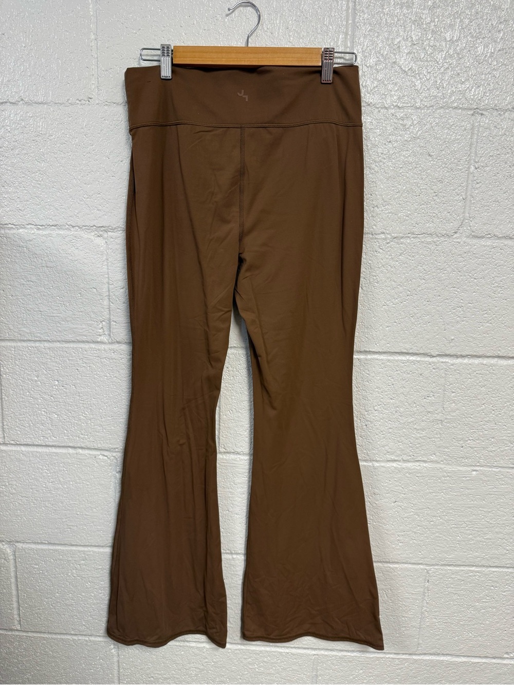 JoyLab Brown Cropped Crewneck Tee - Picture 4 of 6